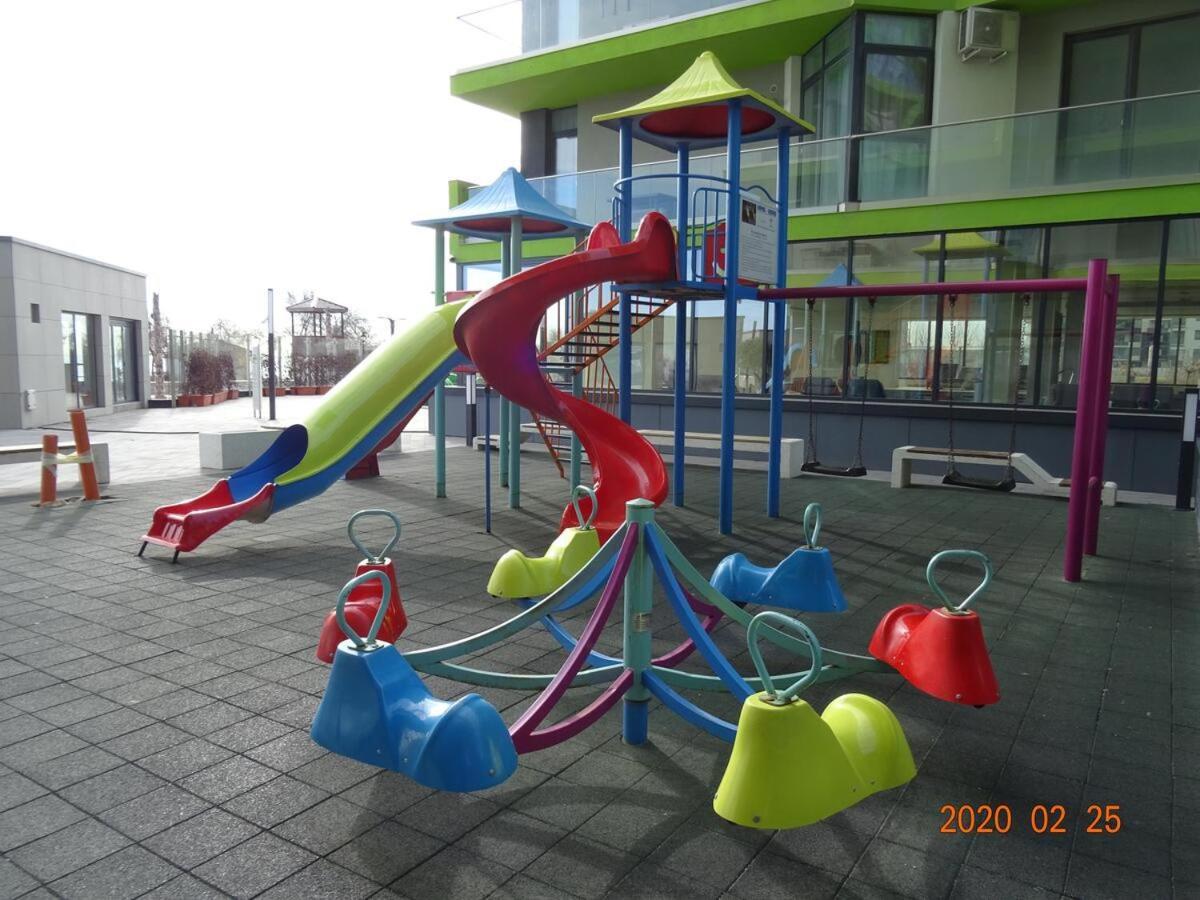 Apartament Edu Beach Resort Navodari Bagian luar foto