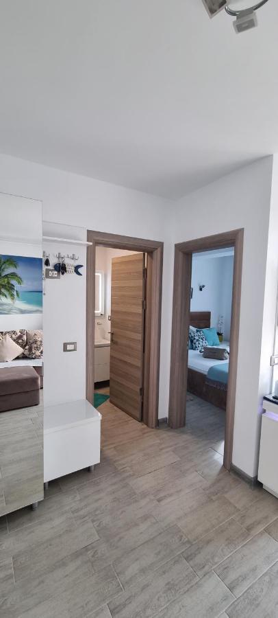 Apartament Edu Beach Resort Navodari Bagian luar foto